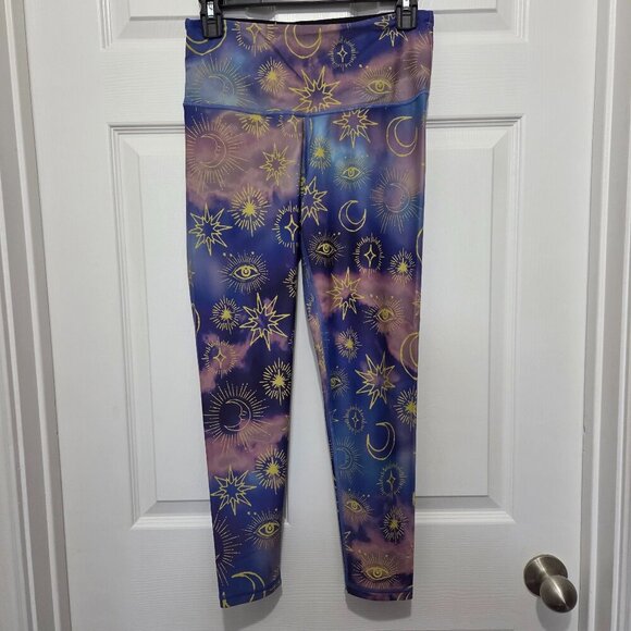 Victoria's Secret Sport Celestial Moon Astrology Print Crop Leggings  Sz Medium - Picture 2 of 7